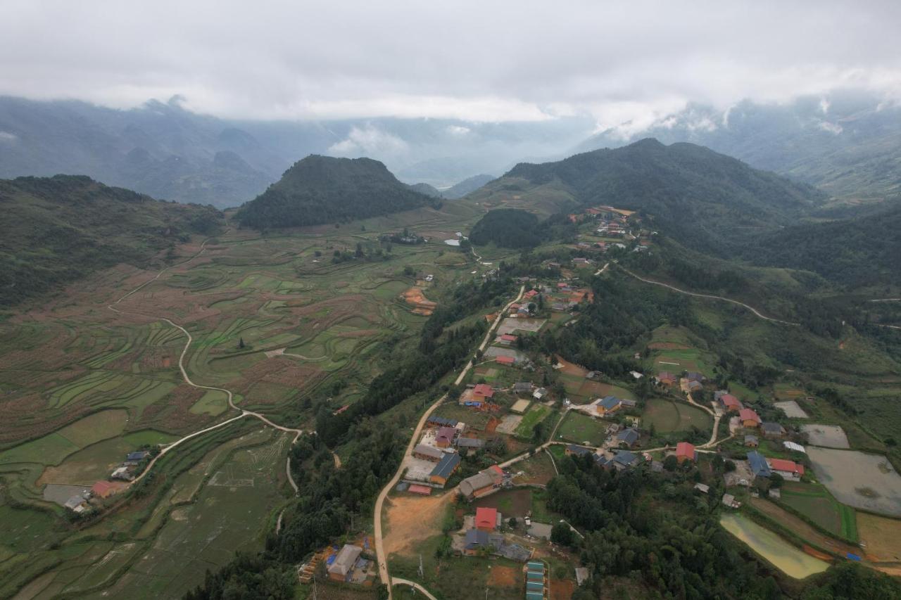 Ly Danh Homestay Quan Ba Kültér fotó